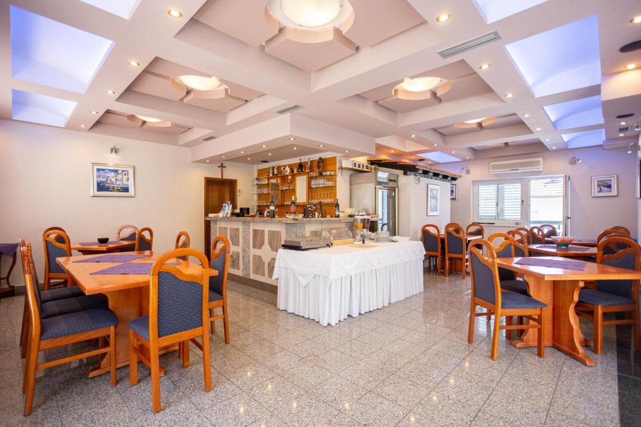 Villa Marina 오크루그고른지 외부 사진